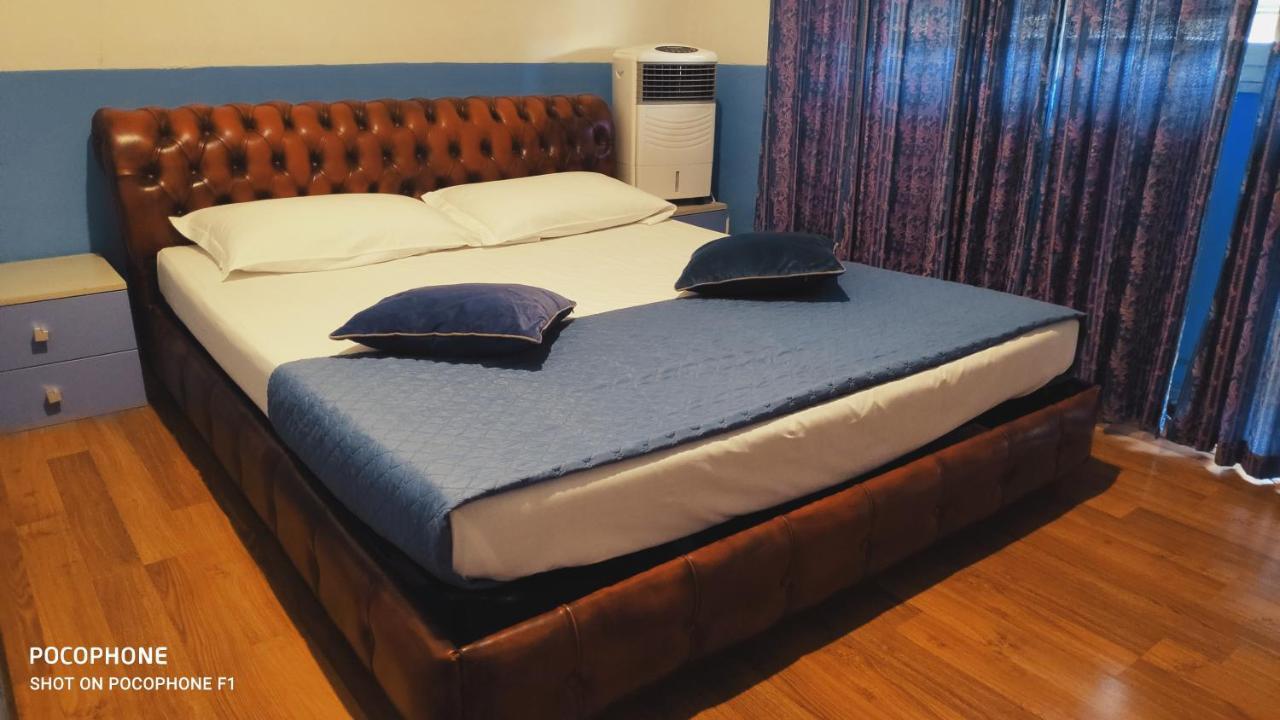 Host Roma Hostel Kültér fotó